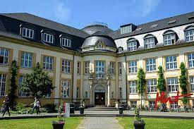 Bucerius Business Scholarship For Excellent Business Professionals At Bucerius Law School, Germany